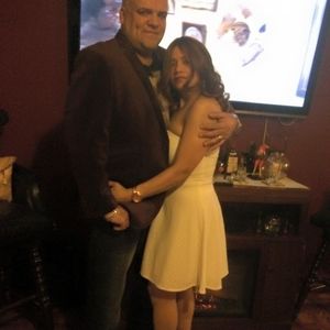 Meet your Posher, Esperanza